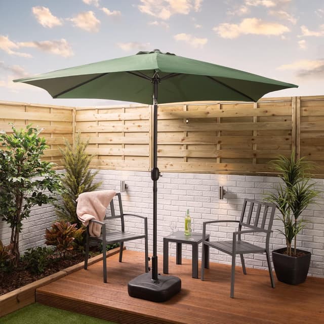 Vonhaus 2.7m Steel Garden Parasol