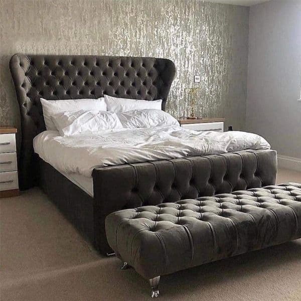 KANDAL SLEIGH BED